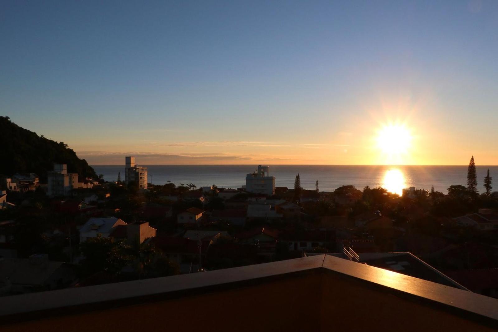 Curta Praia Do Quilombo - Lunata Penha  Εξωτερικό φωτογραφία